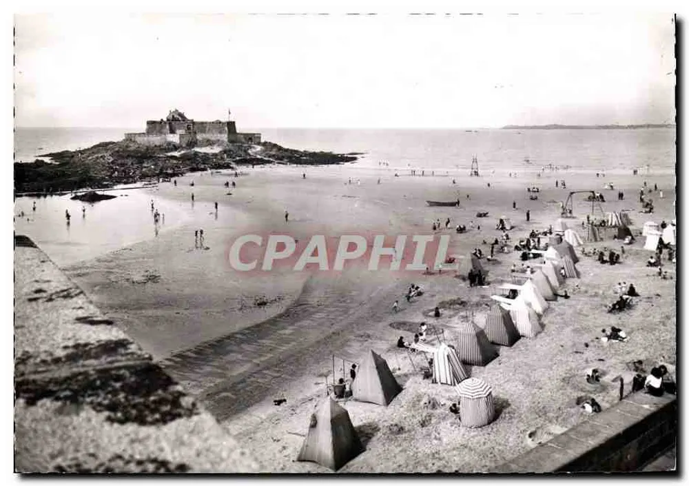 Saint-Malo — Die Strandpromenade und der Nationalfriedhof — Éditions du Globe, Paris - Vorderseite