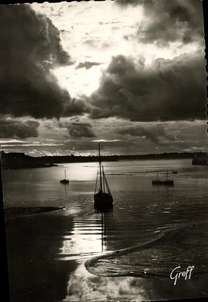 Saint-Malo (Ille-et-Vilaine) — Der Hafen bei Dämmerung — Greff - Vorderseite