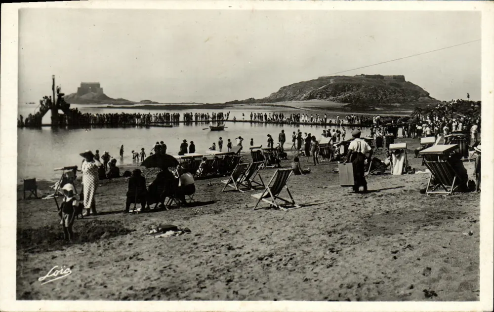 St-Malo - Piscina da Praia — Costa da Esmeralda — Editor MESNY, Rennes, n° 1356 - Frente