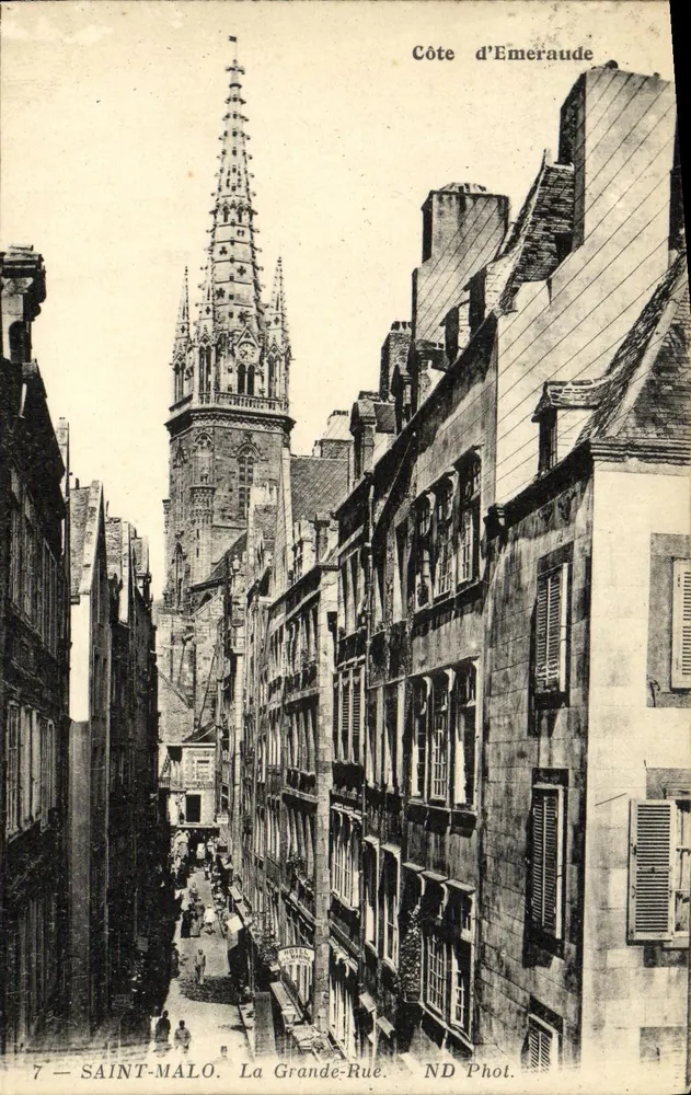 Saint-Malo — A Grande-Rua — Côte d’Emergeaude — ND Phot. - Frente