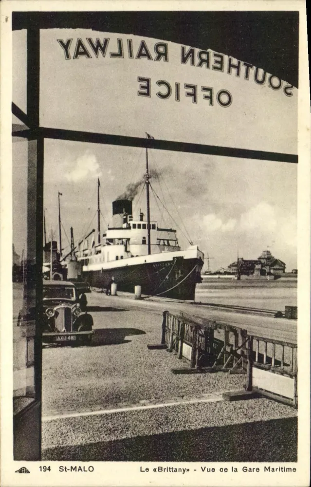 St-Malo — Ansicht der Seebahnstation — Der « Brittany » — Southern Railway Office - Vorderseite