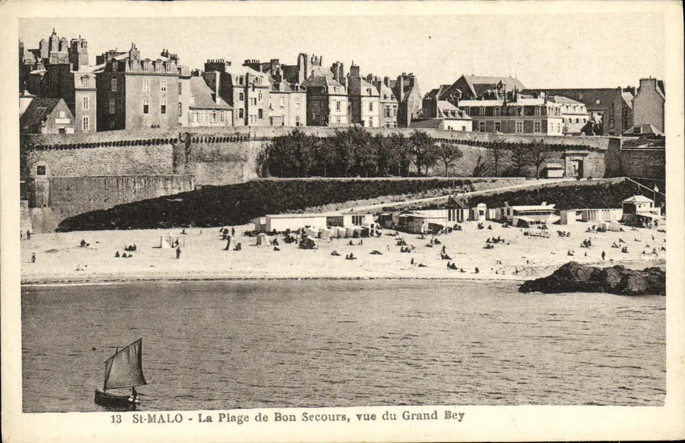 St-Malo - La Plage de Bon Secours, Ansicht vom Grand Bey - Vorderseite