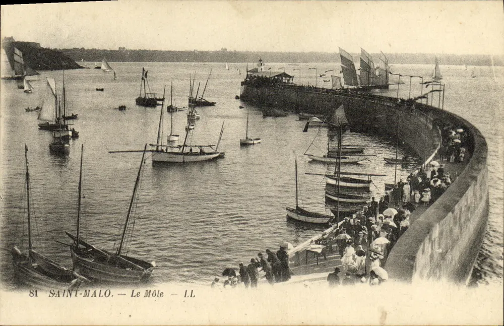 Saint-Malo — Le Môle — LL - Frente