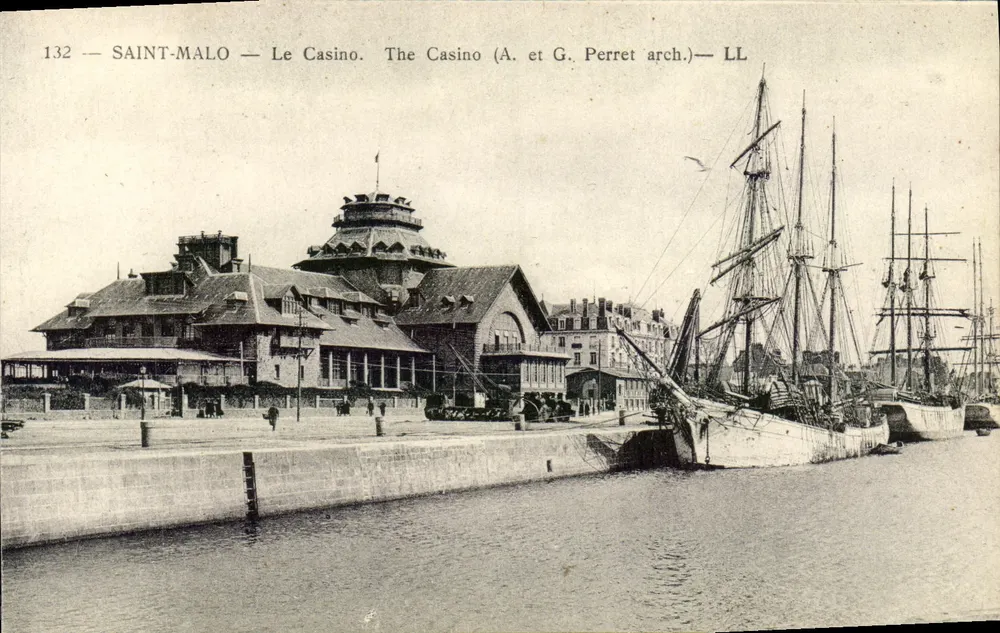 Saint-Malo — O Casino — A. e G. Perret, arquitetos - Frente