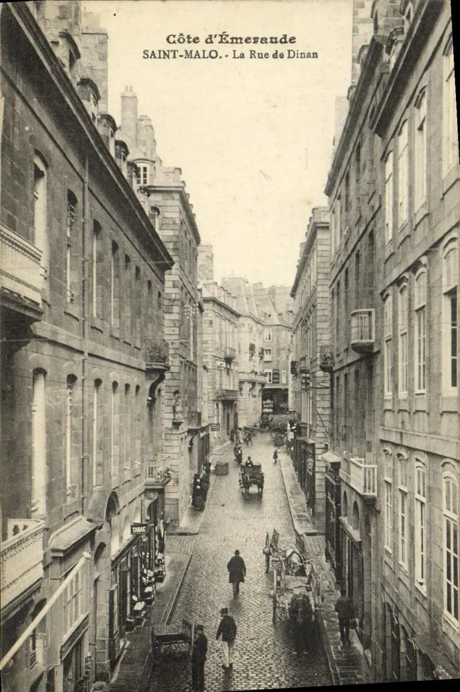 Saint-Malo - A Rua de Dinan - Costa da Esmeralda - Frente