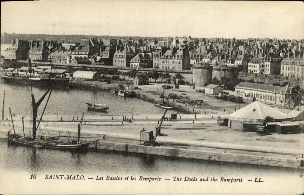 Saint-Malo — Die Becken und die Mauern — LL. — n°16 - Vorderseite