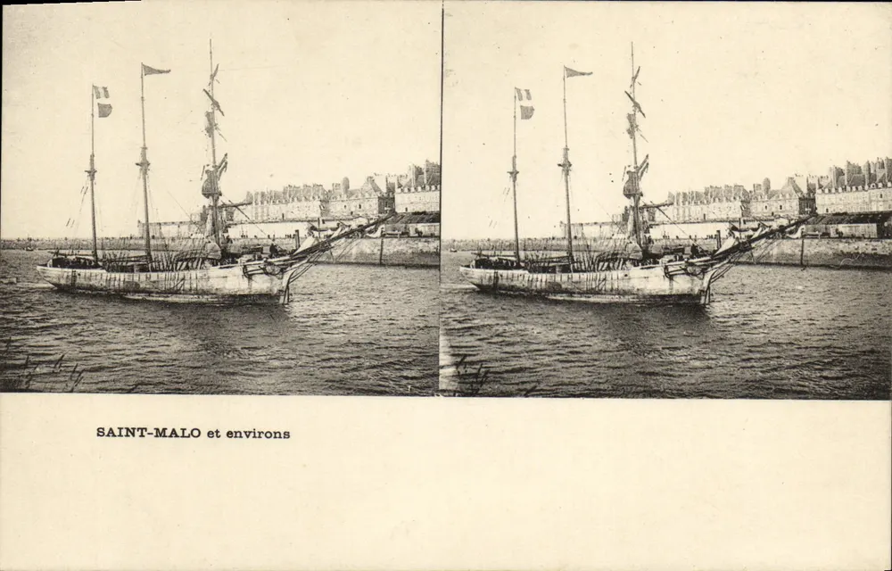 Saint-Malo und Umgebung — Ansicht eines Segelschiffes im Hafen — unbekannter Verlag - Vorderseite
