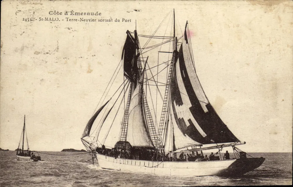 St-Malo - Terre-Neuvier verlässt den Hafen — Côte d'Émeraude, n°24555 - Vorderseite