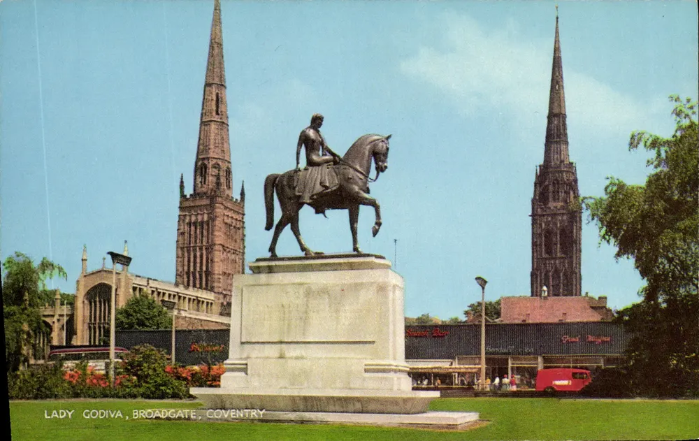 Estátua de Lady Godiva, Broadgate, Coventry — editor J. Salmon, n° 1-26-03-04 - Frente