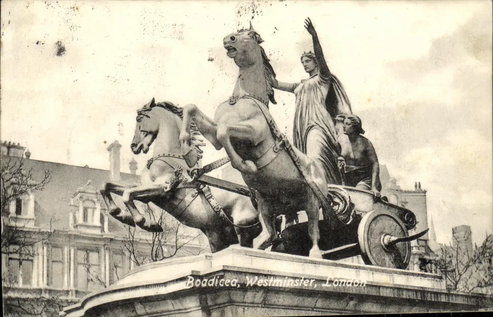 Boadicea, Westminster, Londres — estátua da rainha dos Celtas — Série Valentine's - Frente