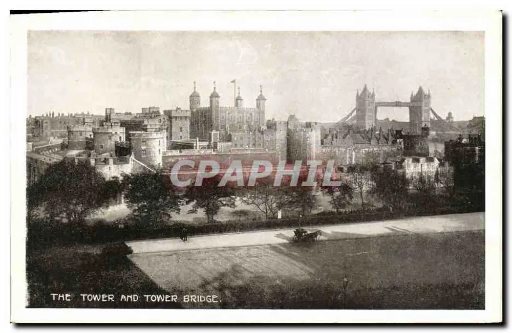 A Torre e o Tower Bridge — vista panorâmica — editor não identificado - Frente