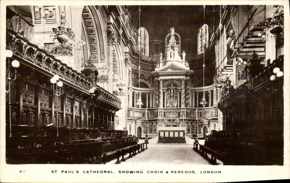 St. Paul's Cathedral — mit Chor & Reredos — Kingsway Real Photo Series n°411 - Vorderseite