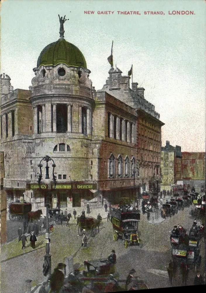 New Gaiety Theatre, Strand, London — Ansicht des Gebäudes mit Kutschen und Fußgängern — Verlag nicht sichtbar - Vorderseite