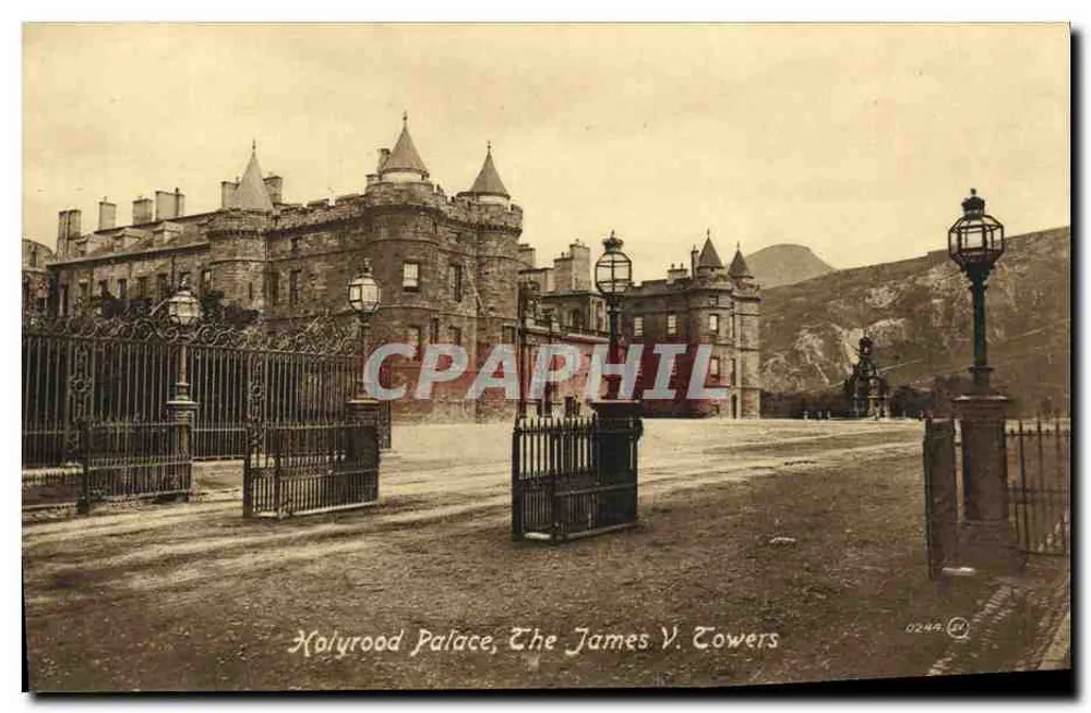Palacio de Holyrood, Las Torres de James V — Valentine & Sons, n° 0244 - Anverso