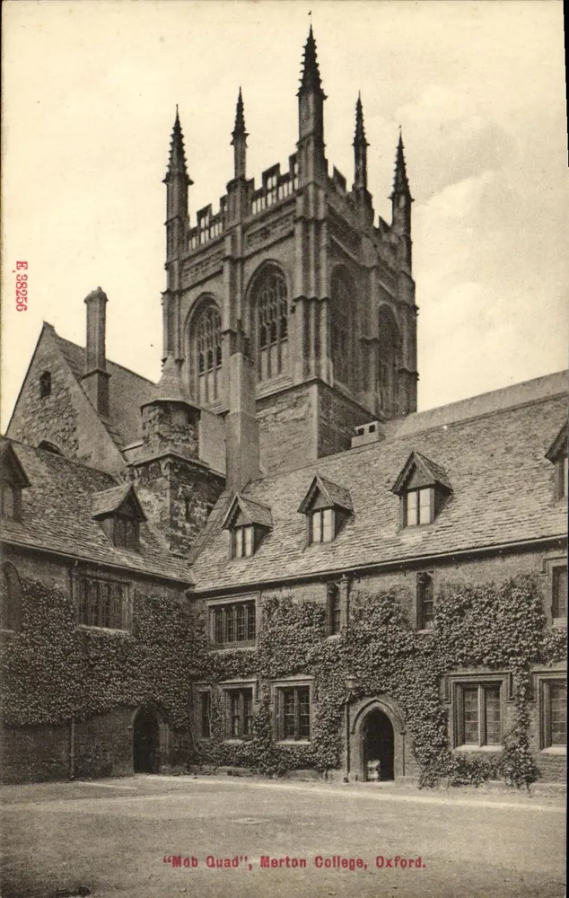 Mob Quad, Merton College, Oxford — vista da torre gótica e dos edifícios cercados por videira — editor O. F. Stengel & Co. Ltd. - Frente