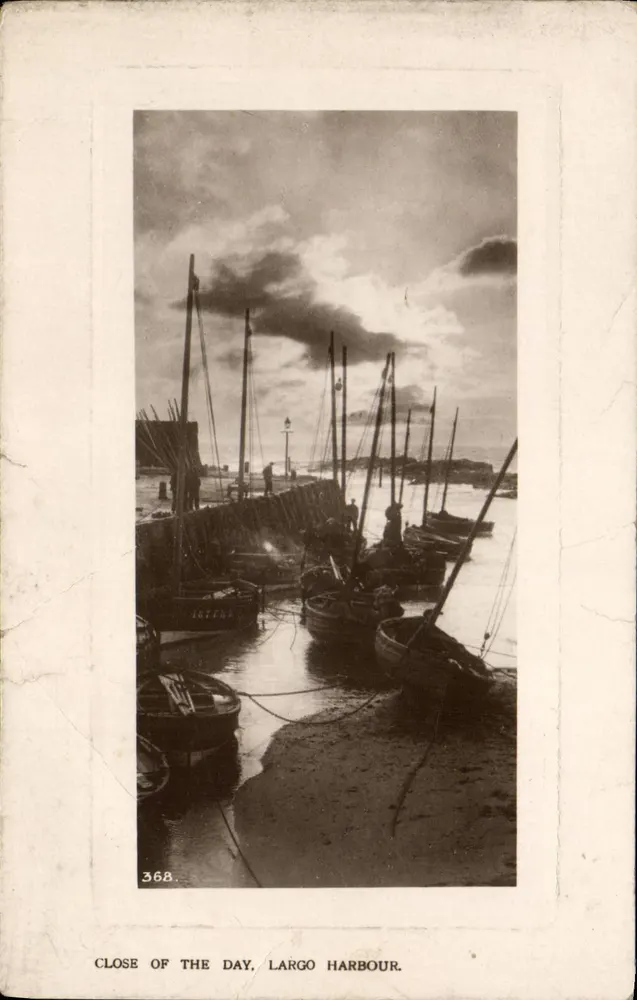 Largo Harbour — Hafenszene am Abend — Davidson's Real Photographic Series n°368 - Vorderseite
