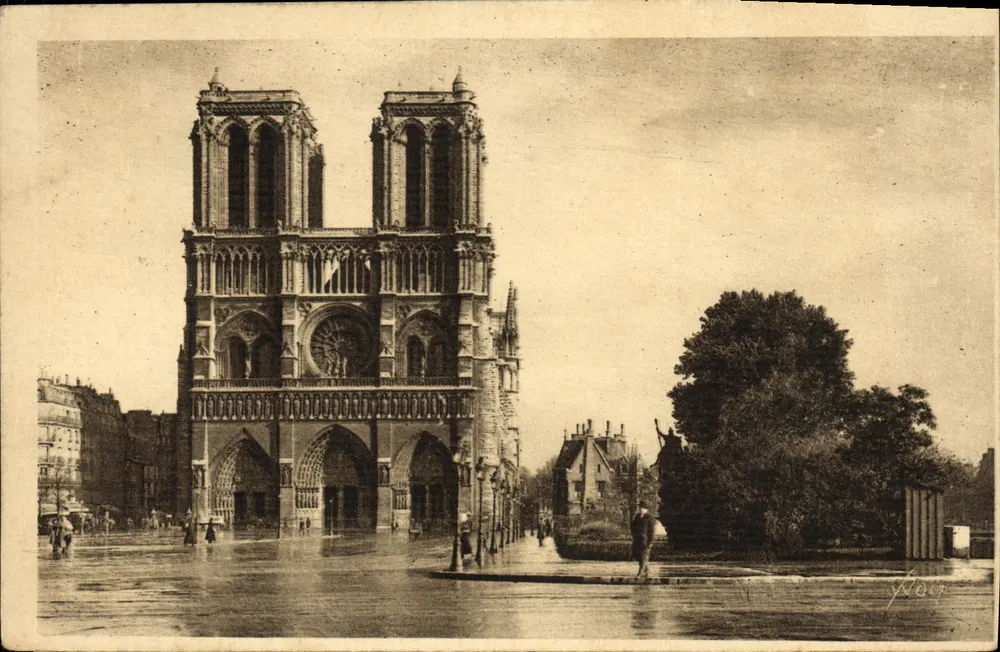 Notre-Dame de Paris — Fachada e espaço aberto — Les Éditions d'Art Yvon, Paris - Frente