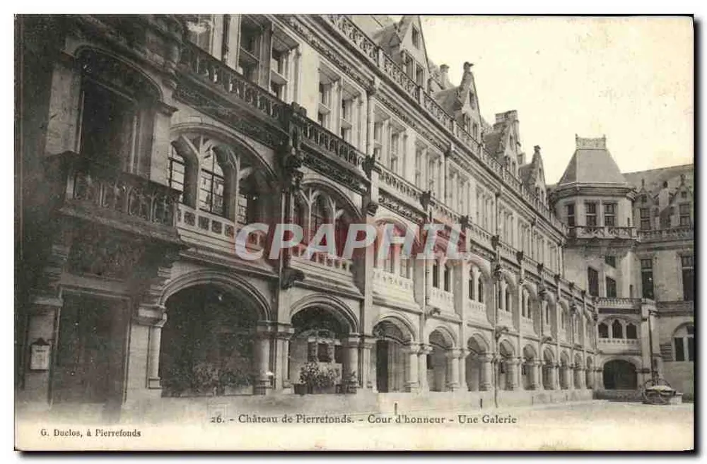 Schloss Pierrefonds — Cour d'honneur — Eine Galerie — G. Duclos, in Pierrefonds, n°26 - Vorderseite