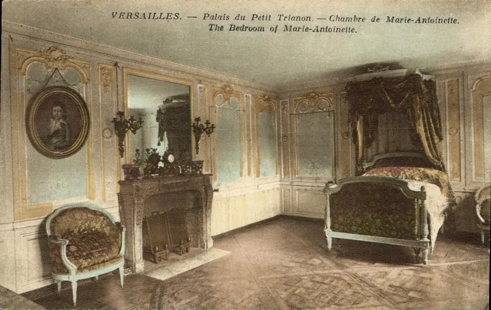Versailles — Schloss Petit Trianon — Zimmer von Marie-Antoinette - Vorderseite
