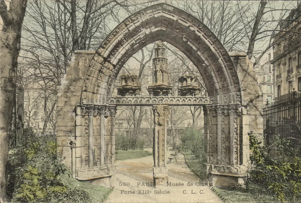 Porta do século XIII — Museu de Cluny — Paris — C. L. C. n° 589 - Frente