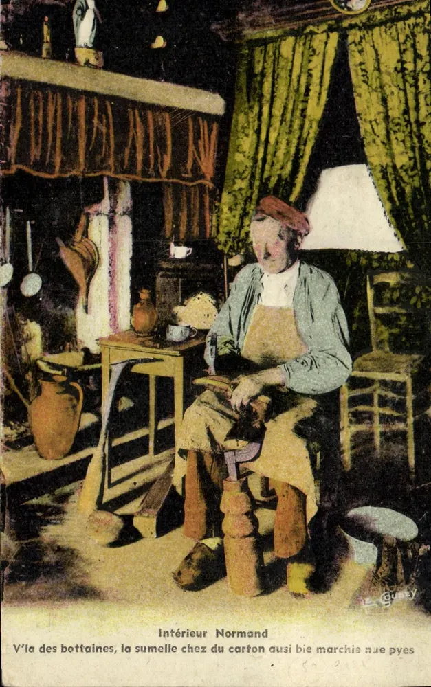 Interior Normando — V'lá das botas, a sumella chez du carton aussi bie marchie nue pyes — Le Goubey - Frente