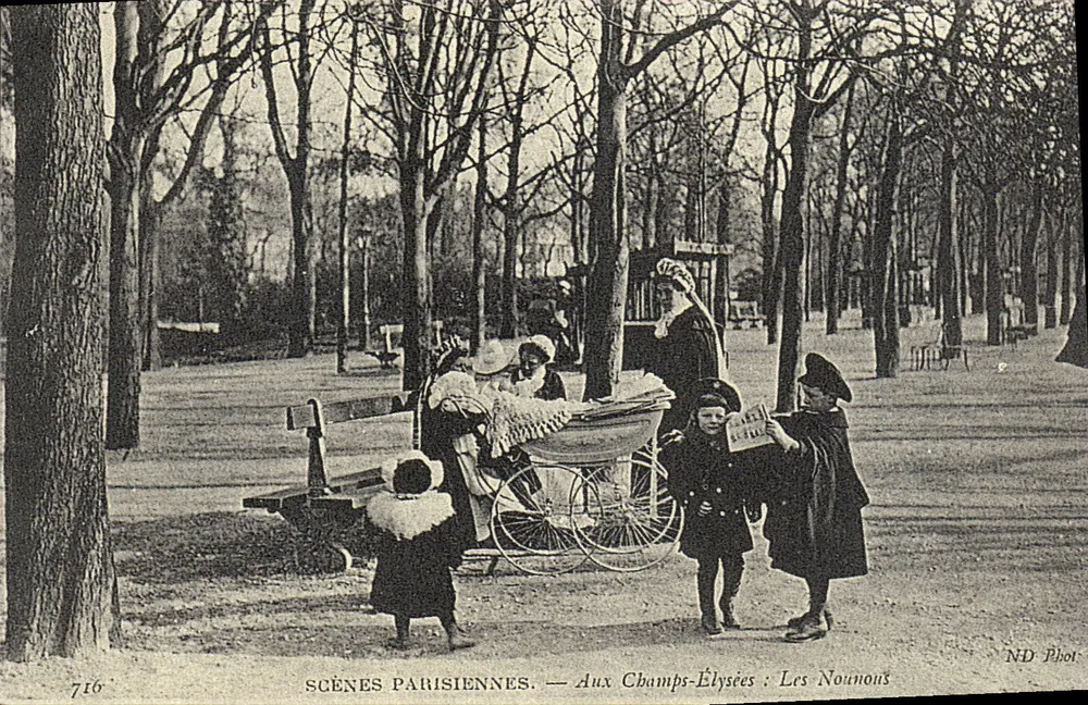 Auf den Champs-Élysées: Die Nanny — ND Phot - Vorderseite