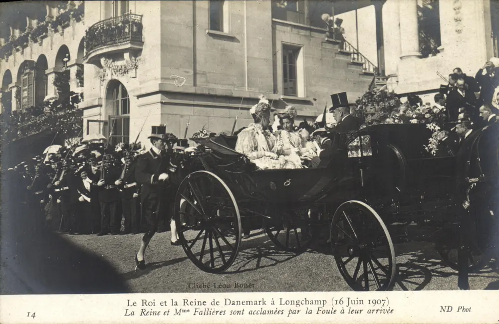 Der König und die Königin von Dänemark in Longchamp (16. Juni 1907) — Foto von Léon Bonet — ND Phot - Vorderseite