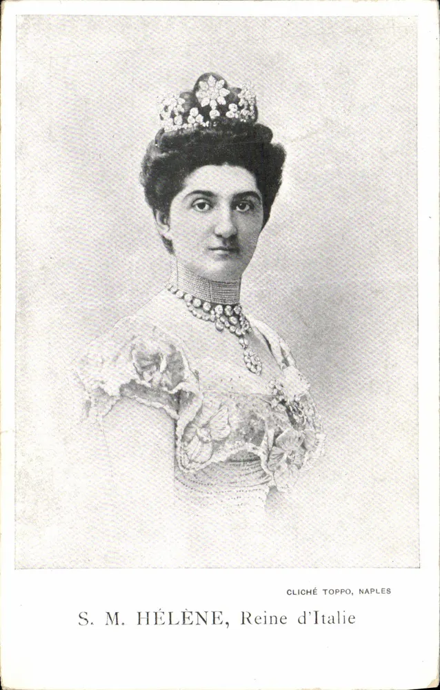 S.M. HÉLÈNE, Rainha da Itália — retrato em preto e branco — cliché Toppo, Nápoles - Frente