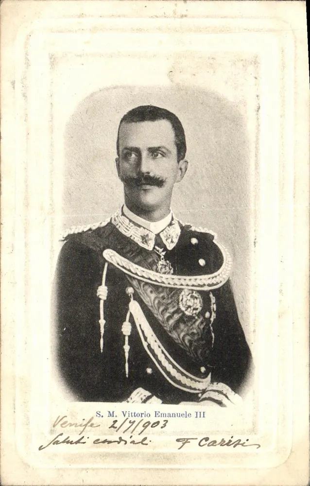 S.M. Vittorio Emanuele III — retrato em uniforme — F. Carisiti, Veneza - Frente