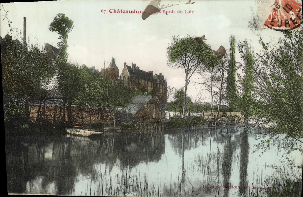 Châteaudun — As margens do Loir — Fototipo Baudieu e Cie Châteaudun - Frente