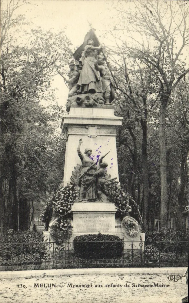 Melun — Monument aux enfants de Seine-et-Marne — Éditeur B.L.D. n°43q - Vorderseite