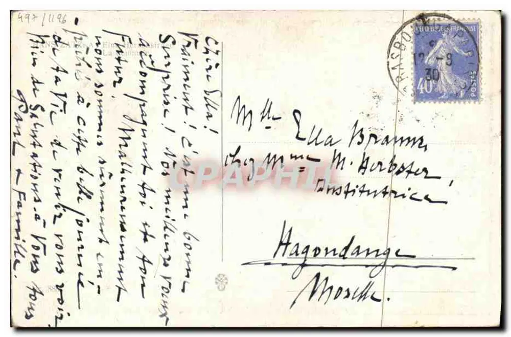 Jovem mulher em vestido azul oferecendo flores a um homem sentado — Farmacêutico P. Braunschweig — Drulingen - Verso