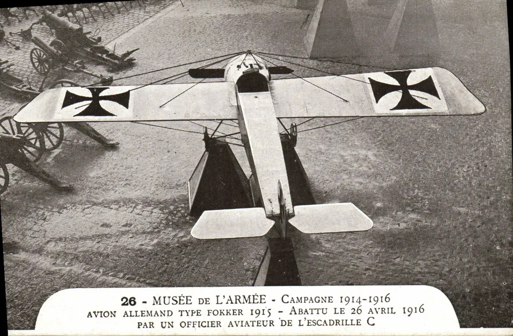 Deutsche Fokker-Flugmaschine Typ 1915 — Militärmuseum — Kampf 1914-1916 - Vorderseite