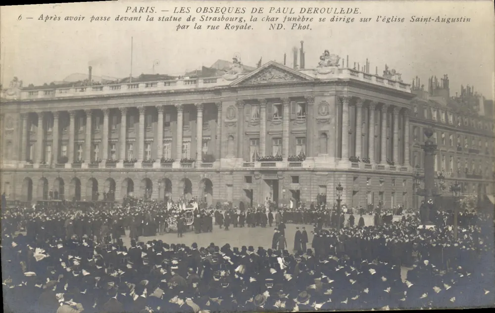 Paris — Die Trauerfeier Paul Deroulede — ND. Phot. - Vorderseite