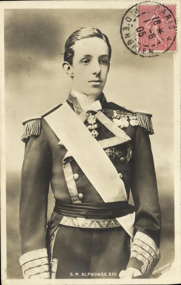 S.M. Alphonse XIII — retrato em uniforme militar — CHR FRANKEN, n° 312 - Frente