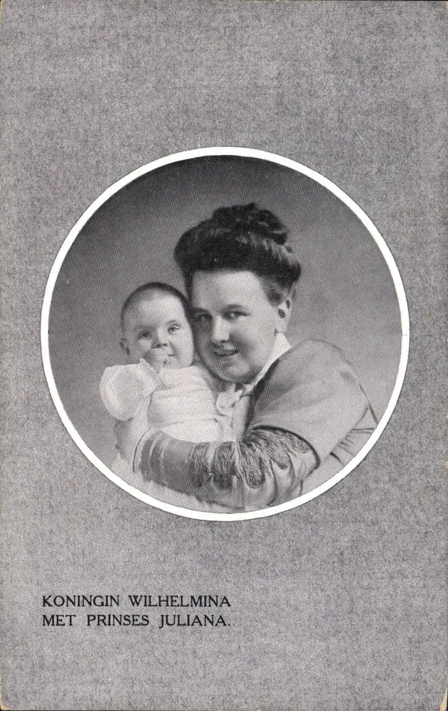 Königin Wilhelmina mit Prinzessin Juliana — Foto Guy de Coral & Co., Amsterdam, den Haag - Vorderseite