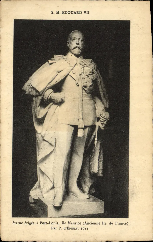 Statue Seiner Majestät Edward VII — Port-Louis, Île-de-France — Von P. d'Épinay, 1911 - Vorderseite