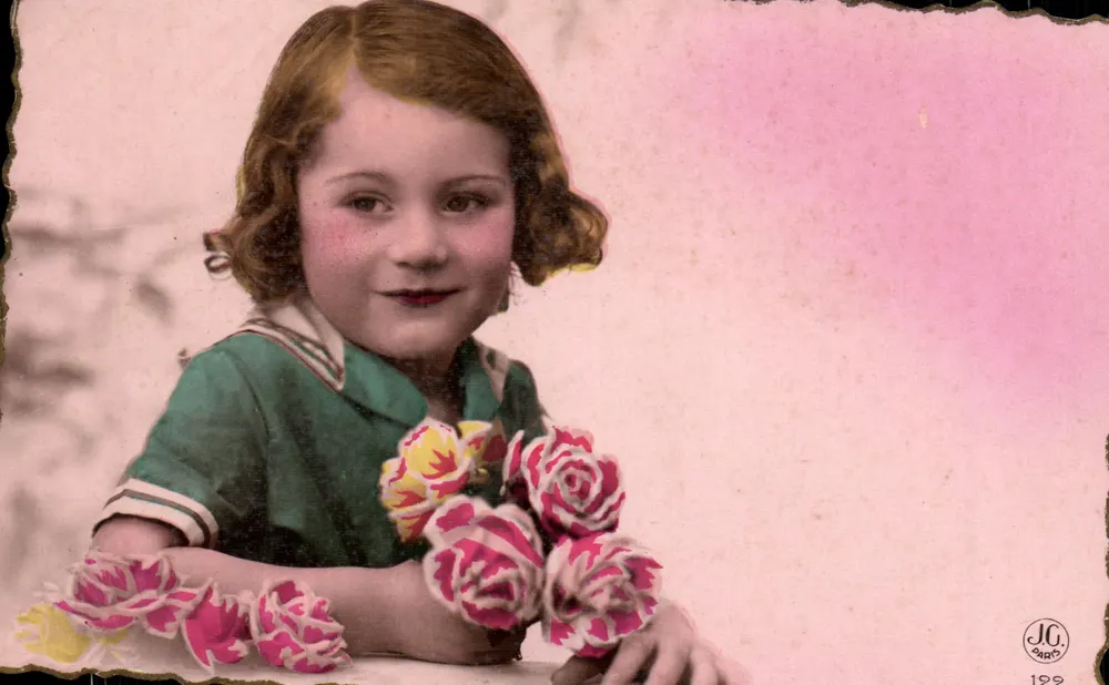 Kleine Mädchen mit Rosenstrauß — J.C. PARIS n°199 - Vorderseite