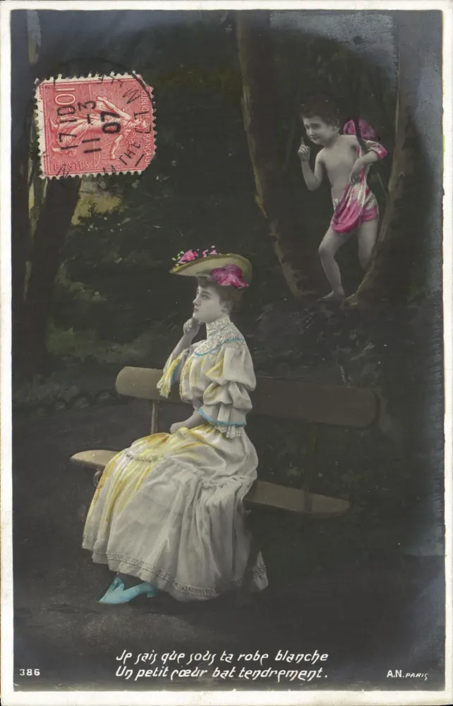 Frau in weißem Kleid und Kind in den Bäumen — A.N. PARIS Nr. 386 - Vorderseite