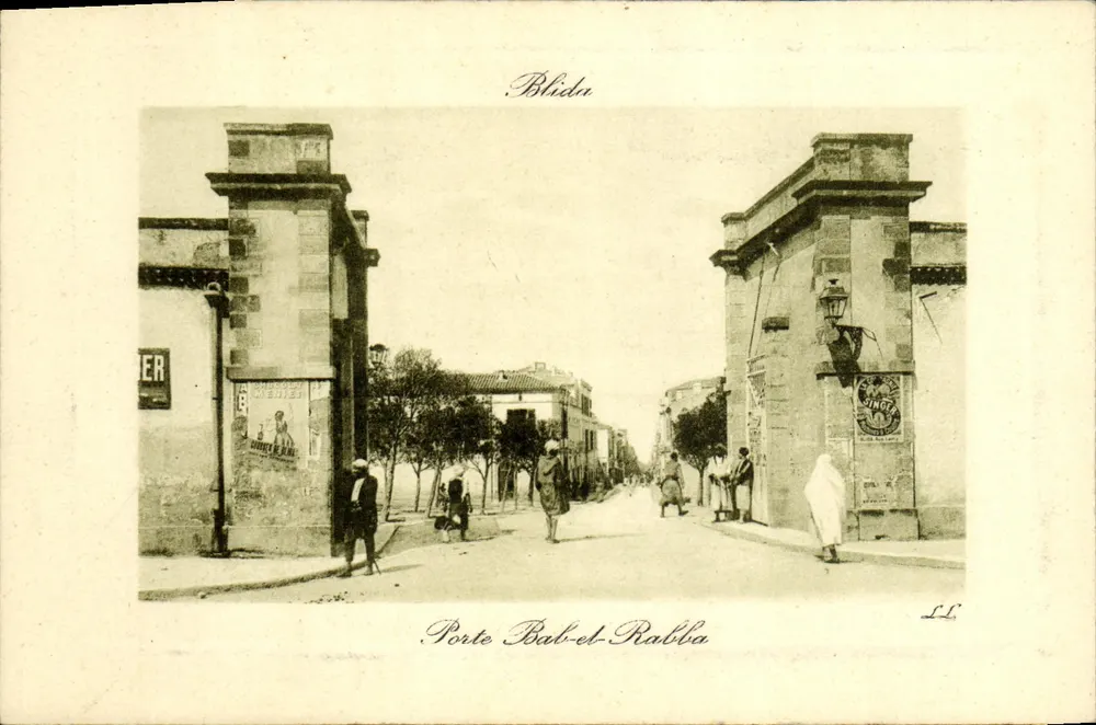 Porta Bal-el-Rabba — Blida — editore L.L. - Recto