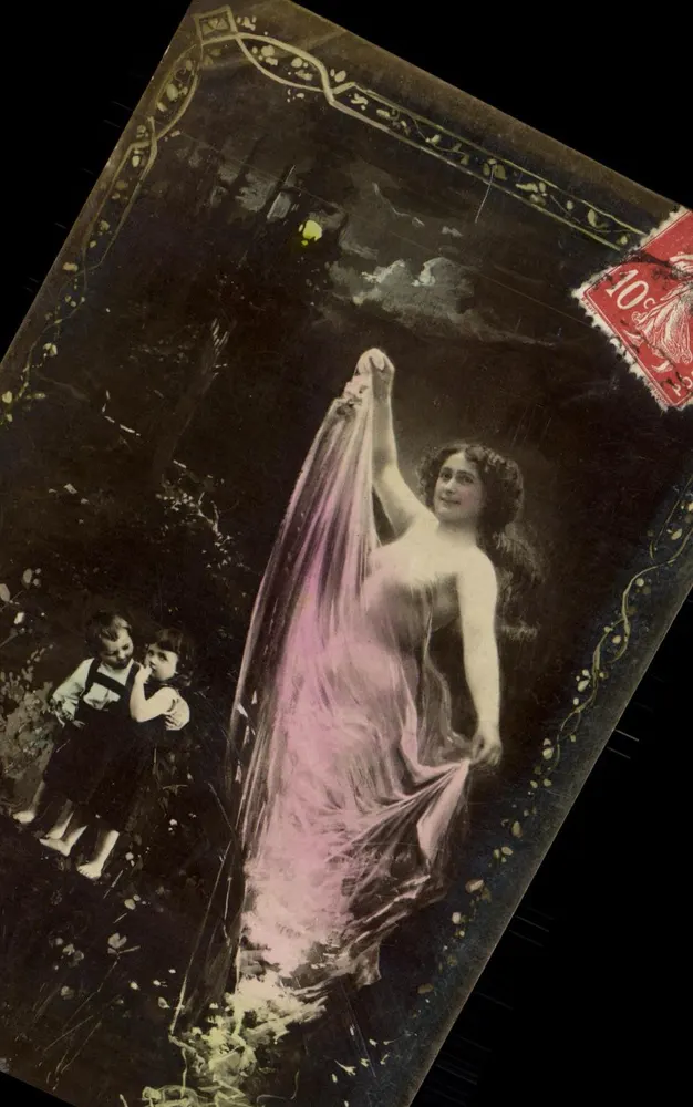 Frau in rosa Kleid und zwei Kinder — Nacht-Szene — Verlag Oranotypie, unbekannte Serie - Vorderseite