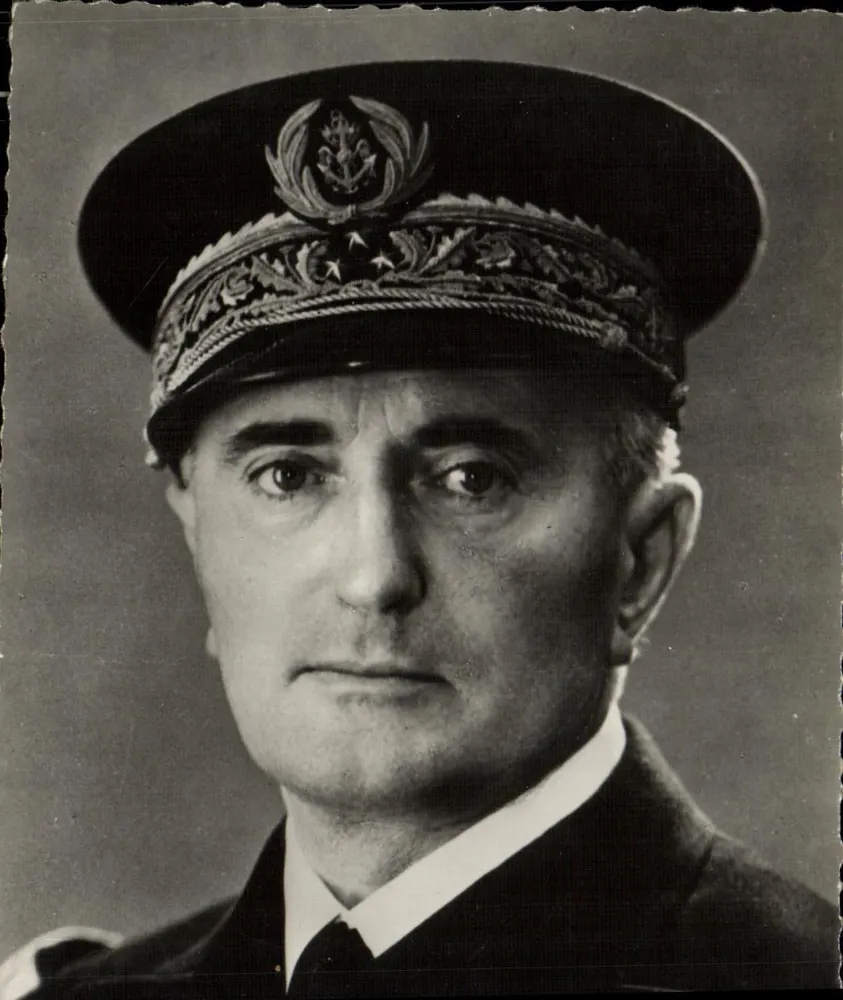 Retrato de um oficial naval — editor G. Picard, n° 2.077 - Frente