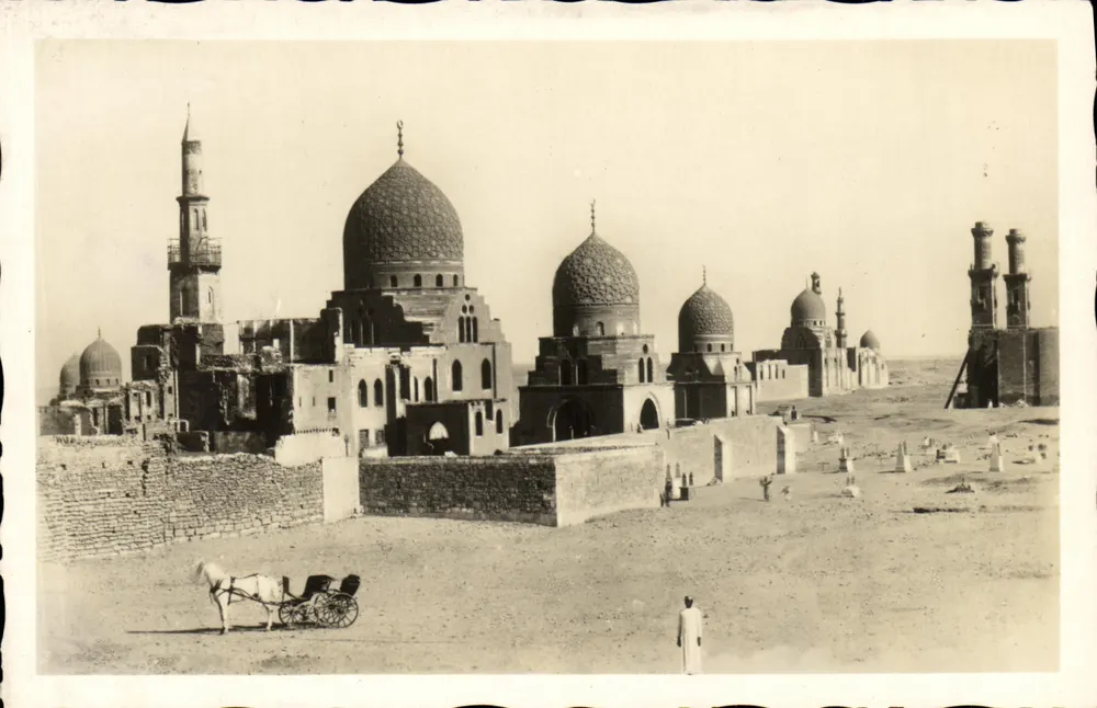 Cairo — Tumbas dos Califas — L. Scotzis & Cie, Le Caire, Nr. 644 - Frente