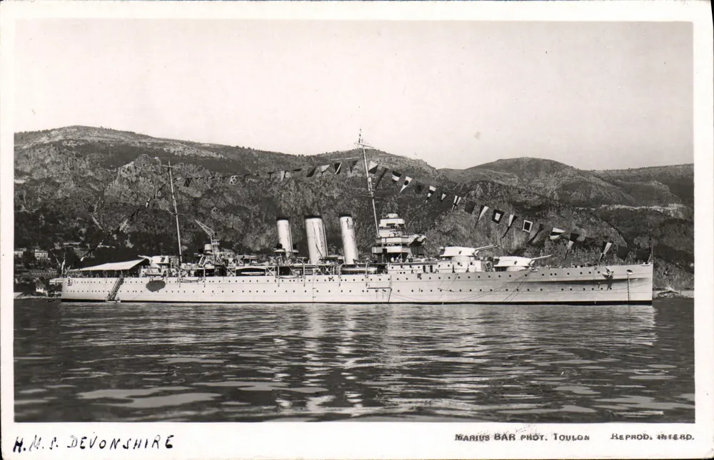 H.M.S. Devonshire — cruzador de batalha — Marius BAR Fot. Toulon, Reprod. Interbd. - Frente