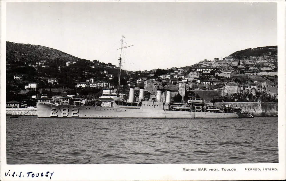 V.S.S. Toucey — statek wojenny — Marius BAR fot. Toulon, Reprod. Interd. - Awers