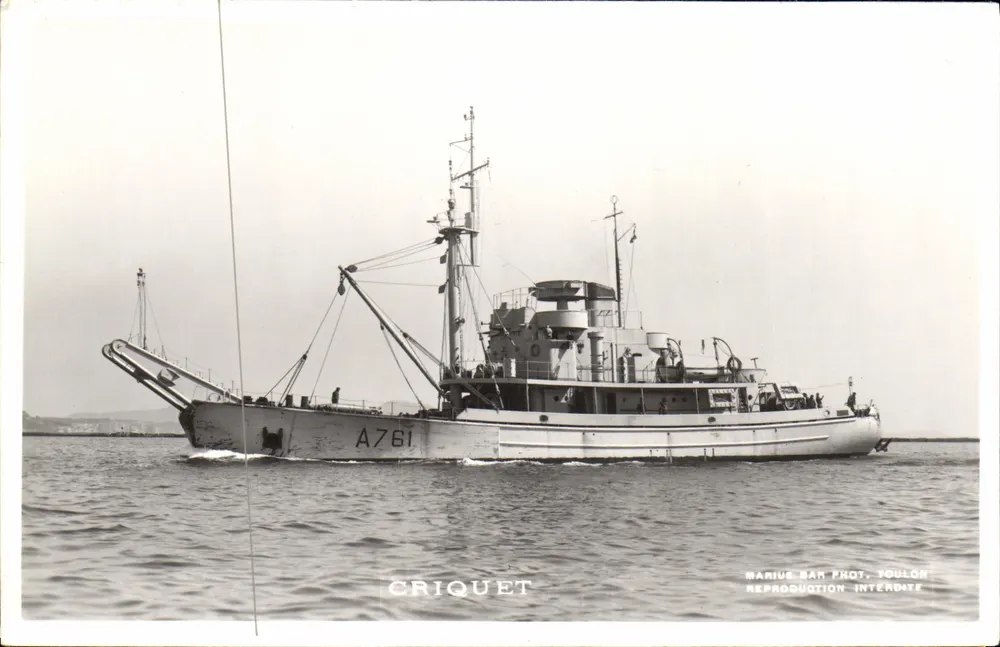 Le CRIQUET — statek rybacki na krabów — Marius BAR Fot. Toulon - Awers