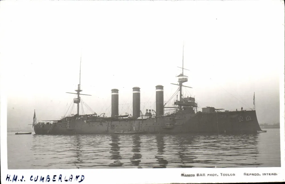 H.M.S. CUMBERLAND — Navio de guerra britânico — Fotografia BAR, Toulon, Reprodução proibida - Frente