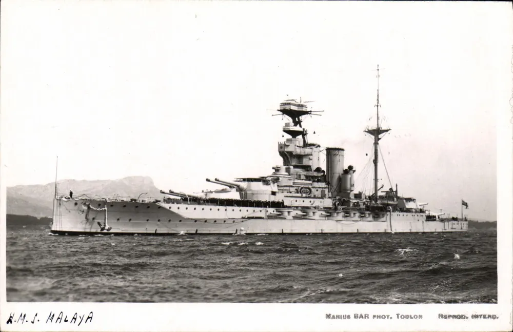 H.M.S. MALAYA — cruzador de batalha — Marius BAR Fot. Toulon, Reprod. Interd. - Frente