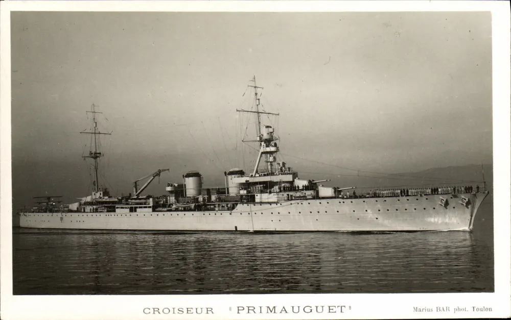 CROISEUR "PRIMAUGUET" — Toulon — Marius BAR phot. - Frente