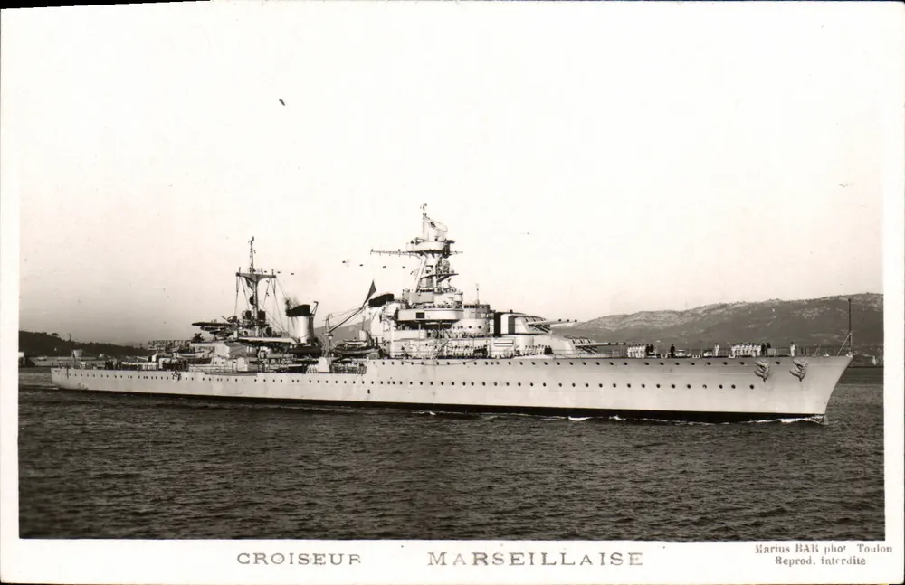 Cruzador Marseillaise — Toulon — Foto de Marius BARI - Frente